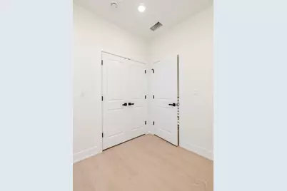 2917 W Arthington Street, Chicago, IL 60612 - Photo 13