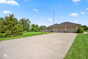 372 Snipe Run Dr, Bonfield, IL 60913 - Photo 5