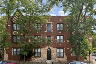 1955 W School St, Chicago, IL 60618 - Photo 1
