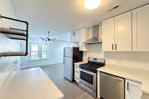 1955 W School St, Chicago, IL 60618 - Photo 5