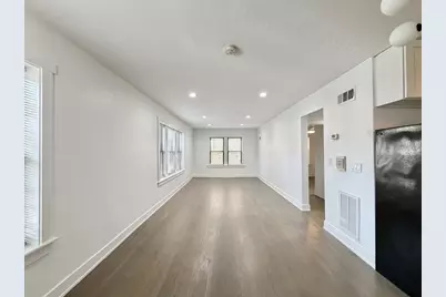 1955 W School Street #2, Chicago, IL 60618 - Photo 9