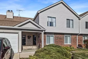 7020 Andover Ct, Woodridge, IL 60517 - Photo 1