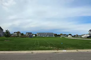 211 Christensen St, Hinckley, IL 60520 - Photo 1
