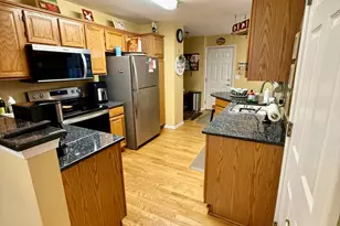 642 Citadel Dr, Westmont, IL 60559 - Photo 5