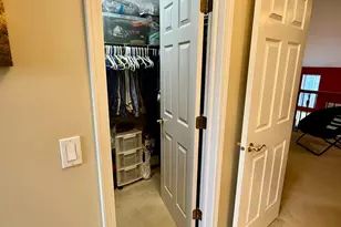 642 Citadel Dr, Westmont, IL 60559 - Photo 19