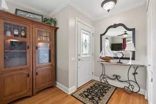 106 Queens Cove, Barrington, IL 60010 - Photo 3