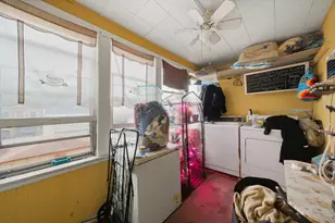 4937 W Melrose St, Chicago, IL 60641 - Photo 19