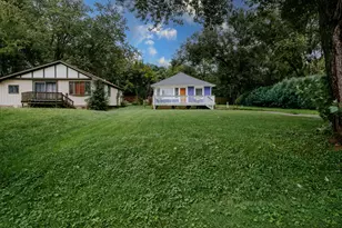 39197 N Willow Ln, Antioch, IL 60002 - Photo 17