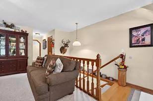 1023 Fox Hollow, Dekalb, IL 60115 - Photo 7