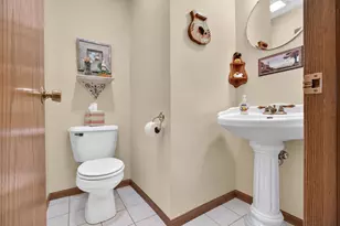 1023 Fox Hollow, Dekalb, IL 60115 - Photo 31