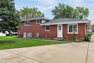 1520 W Holtz Ave, Addison, IL 60101 - Photo 29