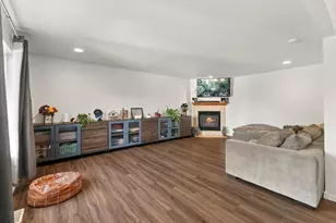 696 Madisen Ln, University Park, IL 60484 - Photo 9