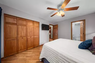 4175 Crimson Dr, Hoffman Estates, IL 60192 - Photo 17