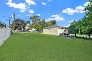 15716 Woodbridge Ave, Harvey, IL 60426 - Photo 25