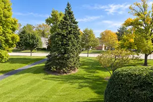 1404 Nottingham Ct, Wheeling, IL 60090 - Photo 19