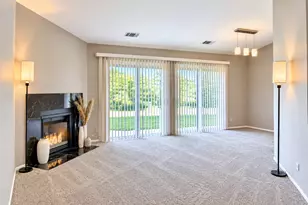 1404 Nottingham Ct, Wheeling, IL 60090 - Photo 5
