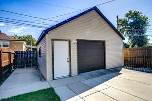 11309 S Talman Ave, Chicago, IL 60655 - Photo 17