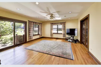 810 N Kenilworth Avenue, Oak Park, IL 60302 - Photo 19