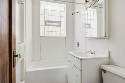 5505 W Pensacola Avenue, Chicago, IL 60641 - Photo 13