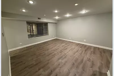 744 W Gordon Terrace NE #108, Chicago, IL 60613 - Photo 1