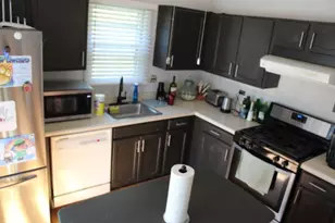 77 Washington Ave, Streamwood, IL 60107 - Photo 5