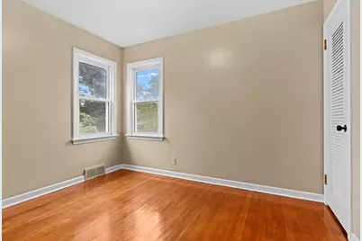 2911 18th Avenue, Rockford, IL 61108 - Photo 9