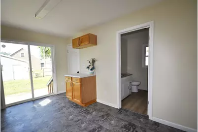 116 W 11th Street, Streator, IL 61364 - Photo 7