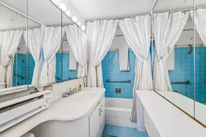 1 E Schiller Street #20D, Chicago, IL 60610 - Photo 21