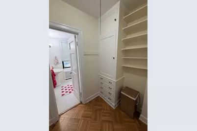 2000 N Lincoln Park West #911, Chicago, IL 60614 - Photo 11