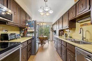 8630 Ferris Ave, Morton Grove, IL 60053 - Photo 7
