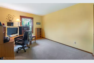 4819 W Glenbrook Trail, McHenry, IL 60050 - Photo 21