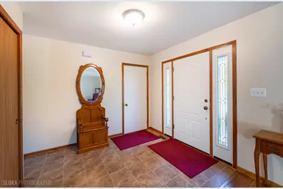 4819 W Glenbrook Trail, McHenry, IL 60050 - Photo 3