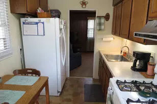 1304 Schriber Ave, Joliet, IL 60435 - Photo 9