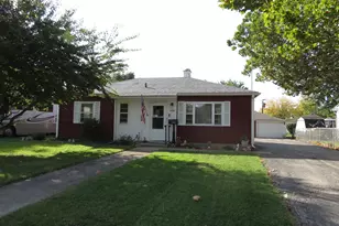 1304 Schriber Ave, Joliet, IL 60435 - Photo 1