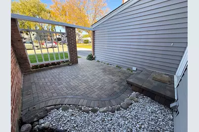 447 Buckeye Drive, Wheeling, IL 60090 - Photo 3