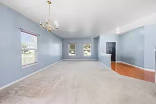 1009 Butterfield Cir W, Shorewood, IL 60404 - Photo 5