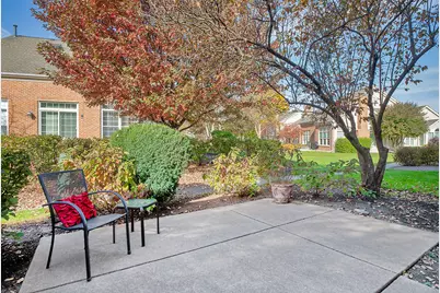 116 Dartmouth Court, Glenview, IL 60026 - Photo 21