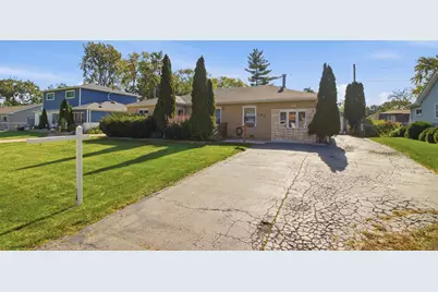 665 Illinois Boulevard, Hoffman Estates, IL 60169 - Photo 47