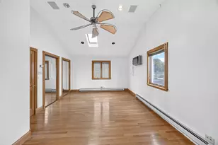 8732 S East End Ave, Chicago, IL 60617 - Photo 19