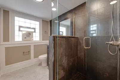 6955 Parkview Drive, Downers Grove, IL 60516 - Photo 19