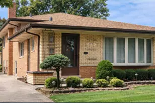 10736 Lawler Ave, Oak Lawn, IL 60453 - Photo 1