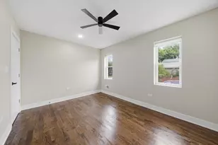 8817 S Parnell Ave, Chicago, IL 60620 - Photo 9