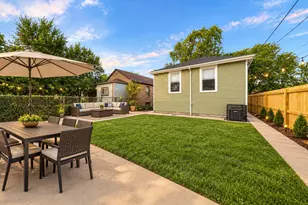 8817 S Parnell Ave, Chicago, IL 60620 - Photo 25
