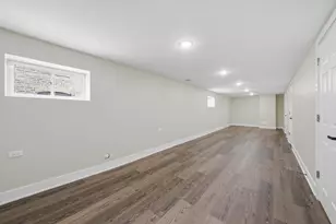 8817 S Parnell Ave, Chicago, IL 60620 - Photo 17