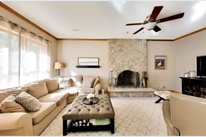 8911 McKinley Drive, Barrington, IL 60010 - Photo 11