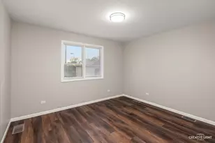 900 Cochrane Ave, Joliet, IL 60436 - Photo 11