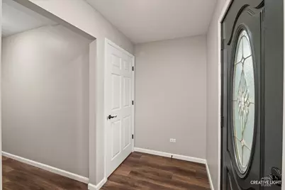 900 Cochrane Avenue, Joliet, IL 60436 - Photo 3