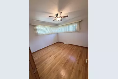 6635 W 87th Street, Oak Lawn, IL 60453 - Photo 9