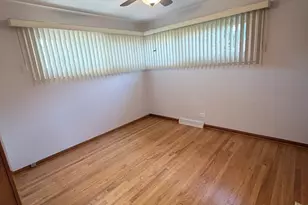 6635 W 87th St, Oak Lawn, IL 60453 - Photo 9