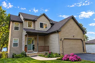 732 Robertson Rd, South Elgin, IL 60177 - Photo 1